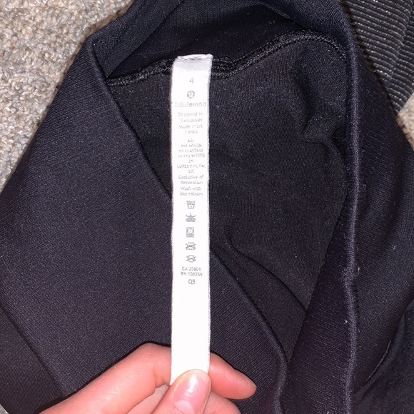 Lululemon leggings - Picture 4 of 4